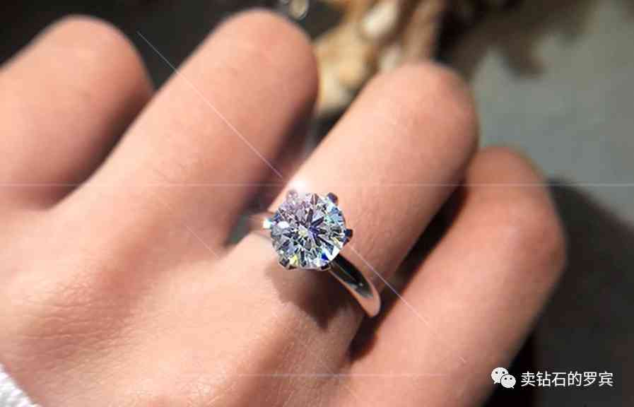 鉆戒fab款式介紹(鉆戒fab款式介紹老鳳祥手捧花)