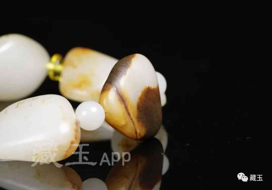 和田玉籽料原石手鏈(和田玉籽料原石手鏈怎樣盤玩)