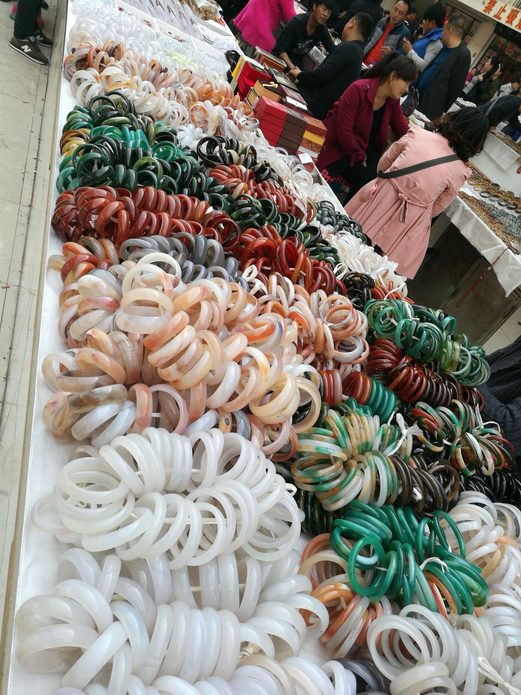 阜新瑪瑙批發(fā)市場(阜新瑪瑙批發(fā)市場營業(yè)時間)