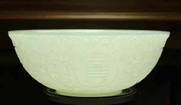 和田墨玉價(jià)格(和田墨玉價(jià)格及圖片)