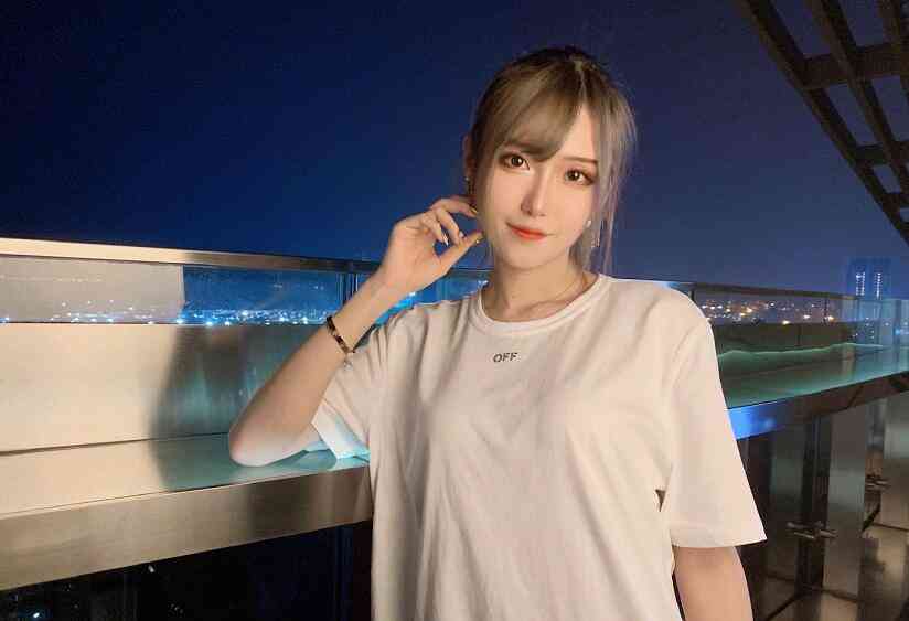 中指戴戒指的含義怎么說(中指戴戒指代表什么意思)