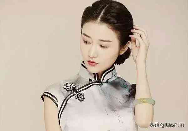 翡翠吊墜的寓意和象征(翡翠吊墜有哪些款式寓意是什么)