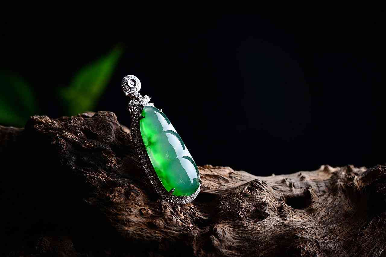 一千多的翡翠值得買嗎(一千多的翡翠是真的嗎)