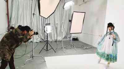 真假玉鐲鑒最簡單方法(真假玉鐲怎么辨認(rèn))