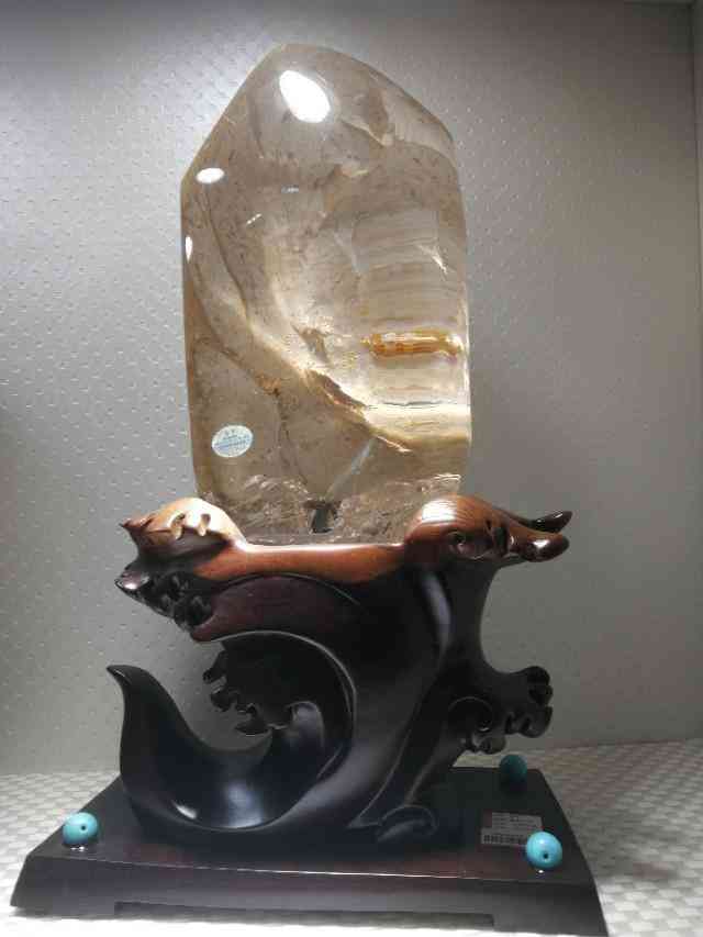 白色水晶石原石價格(白色水晶石頭圖片原石)