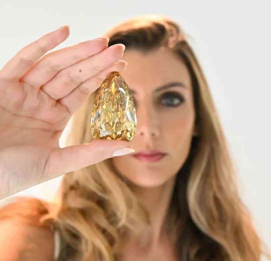 四克拉鉆石多少錢(四克拉的鉆石多少錢)