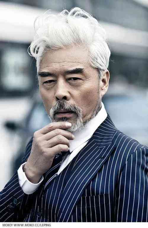 青玉案元夕陳彼得(青玉案元夕陳彼得歌曲)