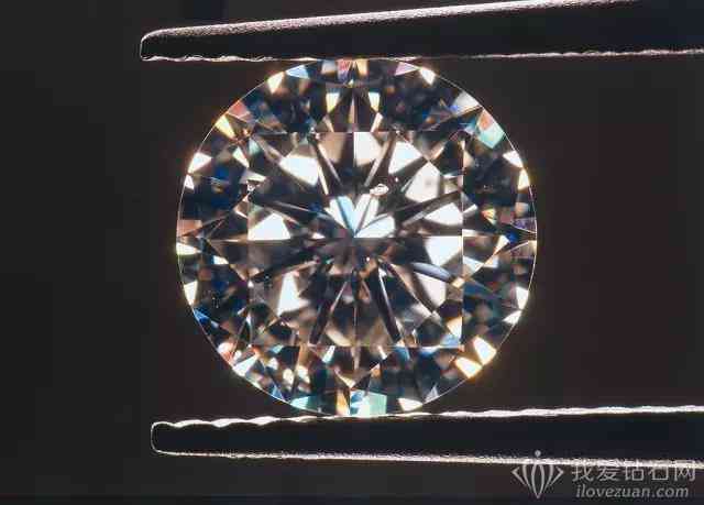 鉆石的鑒別方法(鉆石的鑒定方法)