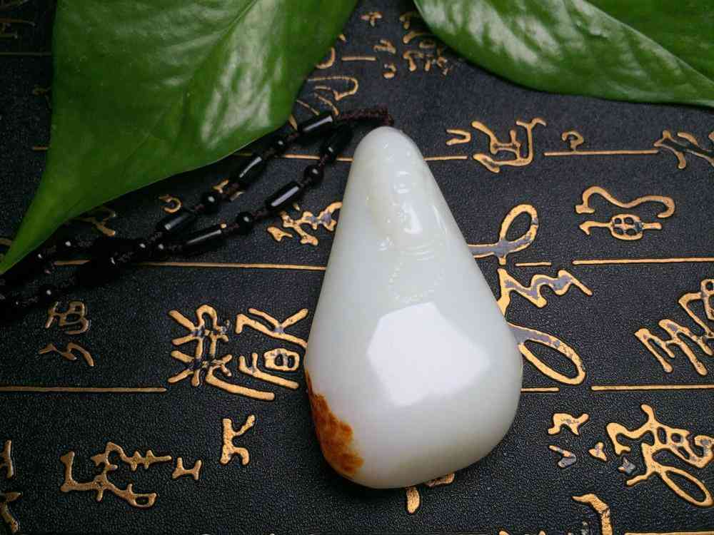 玉的鑒定真假的方法(玉這樣鑒定真假)