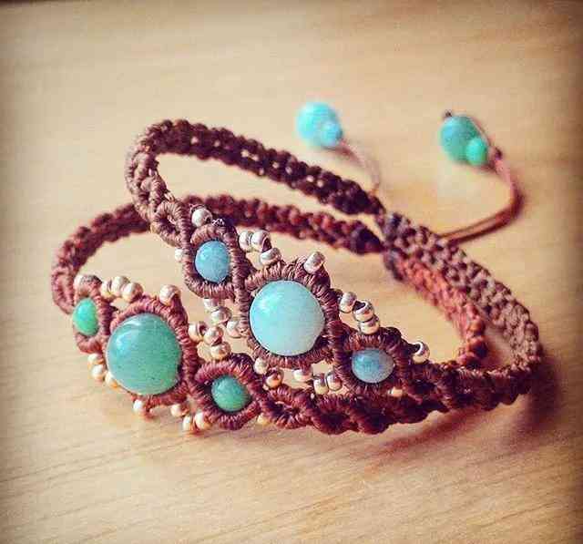 粉水晶手鏈價格一般多少(粉水晶手鏈價格是多少)