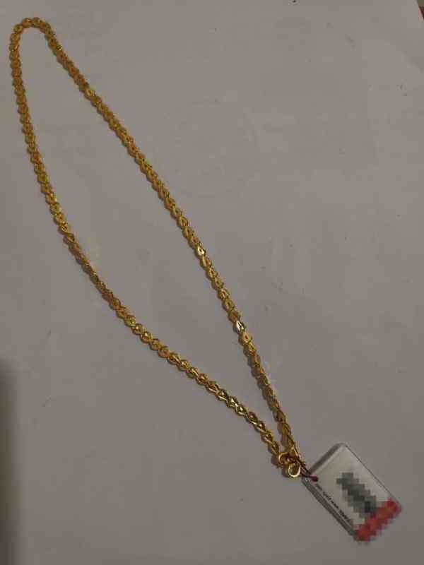 單身男生戒指戴哪只手(單身男生戒指戴哪只手上)