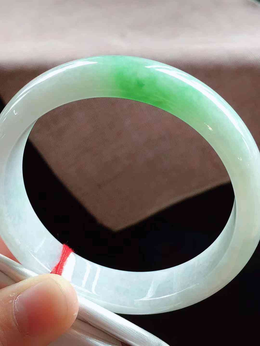 手鐲圈口尺寸對照表測量法(手鐲圈口尺寸測量方法)