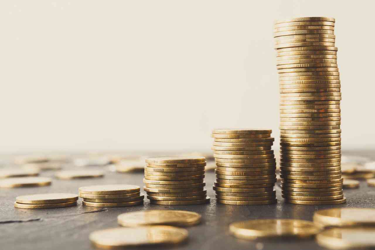 周六福和周大福的區(qū)別(周六福和周大福的區(qū)別是什么)