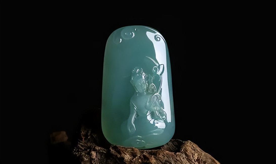 翡翠批發(fā)市場(chǎng)哪里最便宜(中國四大翡翠批發(fā)市場(chǎng))