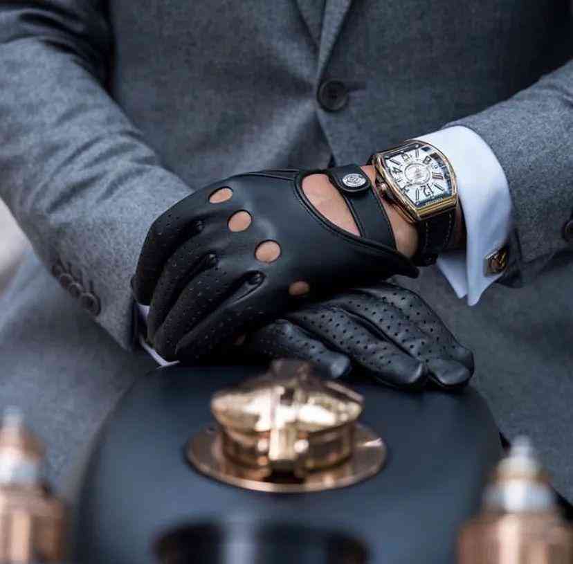 鉑金990今日回收價格是多少(鉑金pt950回收多少錢一克)