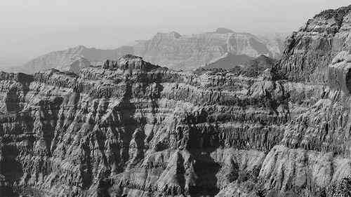 鋯石一眼就能看出是假鉆石嗎(鋯石多少錢一克拉)