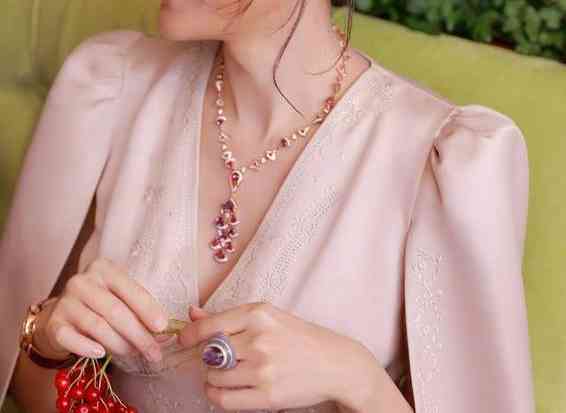 戴水晶手鏈的好處和禁忌(水晶手串的功效與作用)