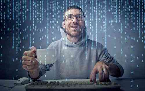 白金和18k白金區(qū)別(白金和18k白金哪個貴)