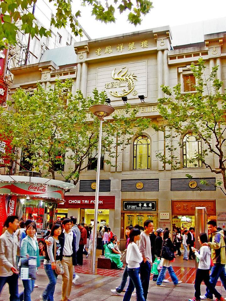 現(xiàn)在鉆戒什么價格(現(xiàn)在鉆石戒指價格)