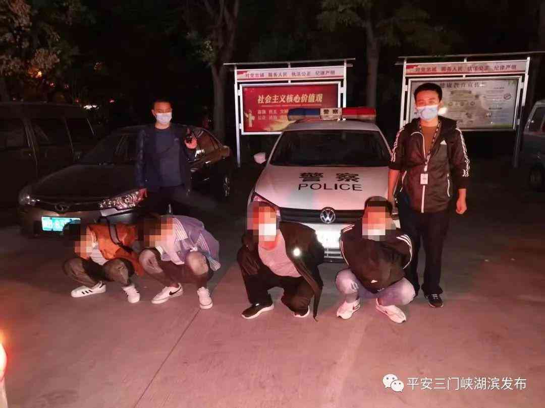 真假翡翠玉鐲的鑒別方法燈照(鑒別翡翠的燈是什么燈)