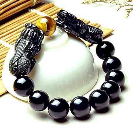 戒指戴中指的含義(戒指戴中指的含義與戴法)