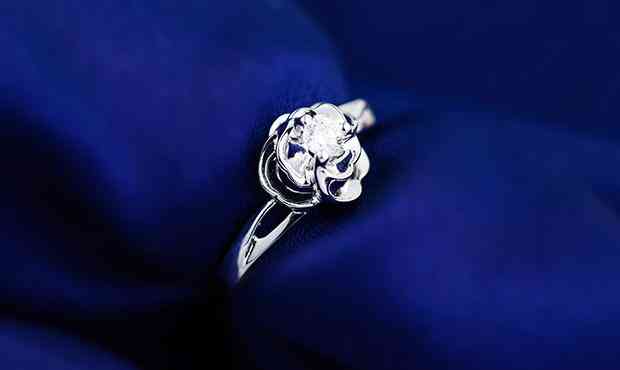 鉑金價格pt950多少一克(鉑金pt950多少錢一克)