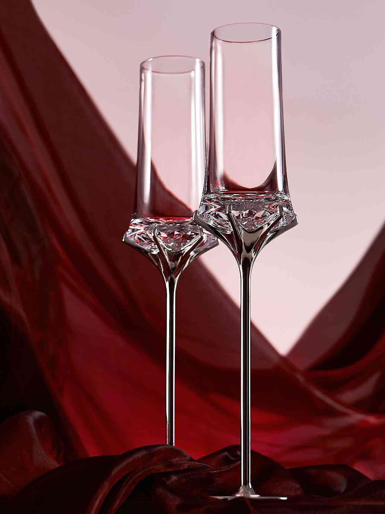 紫水晶手鏈寓意(紫水晶手鏈的風(fēng)水作用以及擺放)