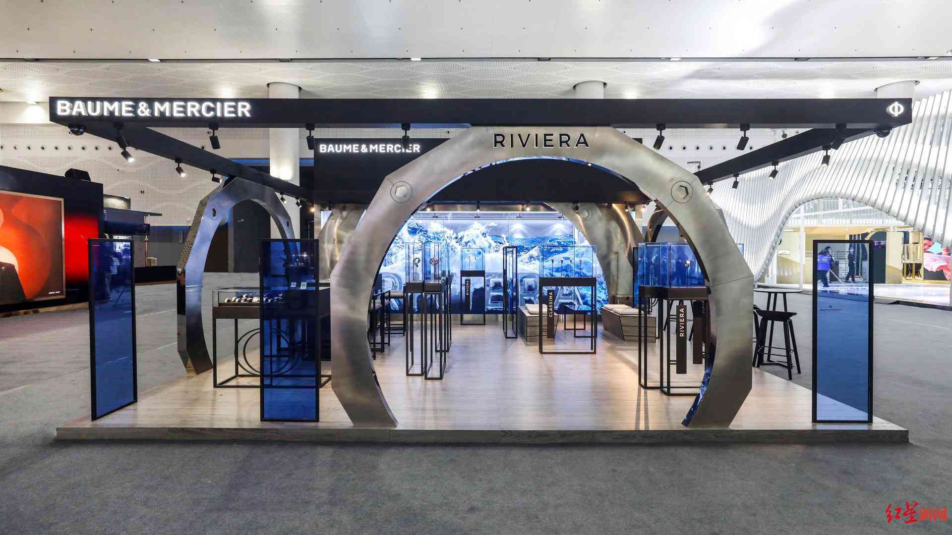 bluenile和鉆石小鳥哪個(gè)好點(diǎn)(鉆石小鳥和珂蘭)