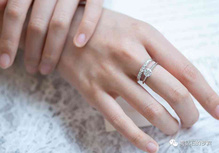 鉆石的基本知識介紹(鉆石為什么回收不值錢)