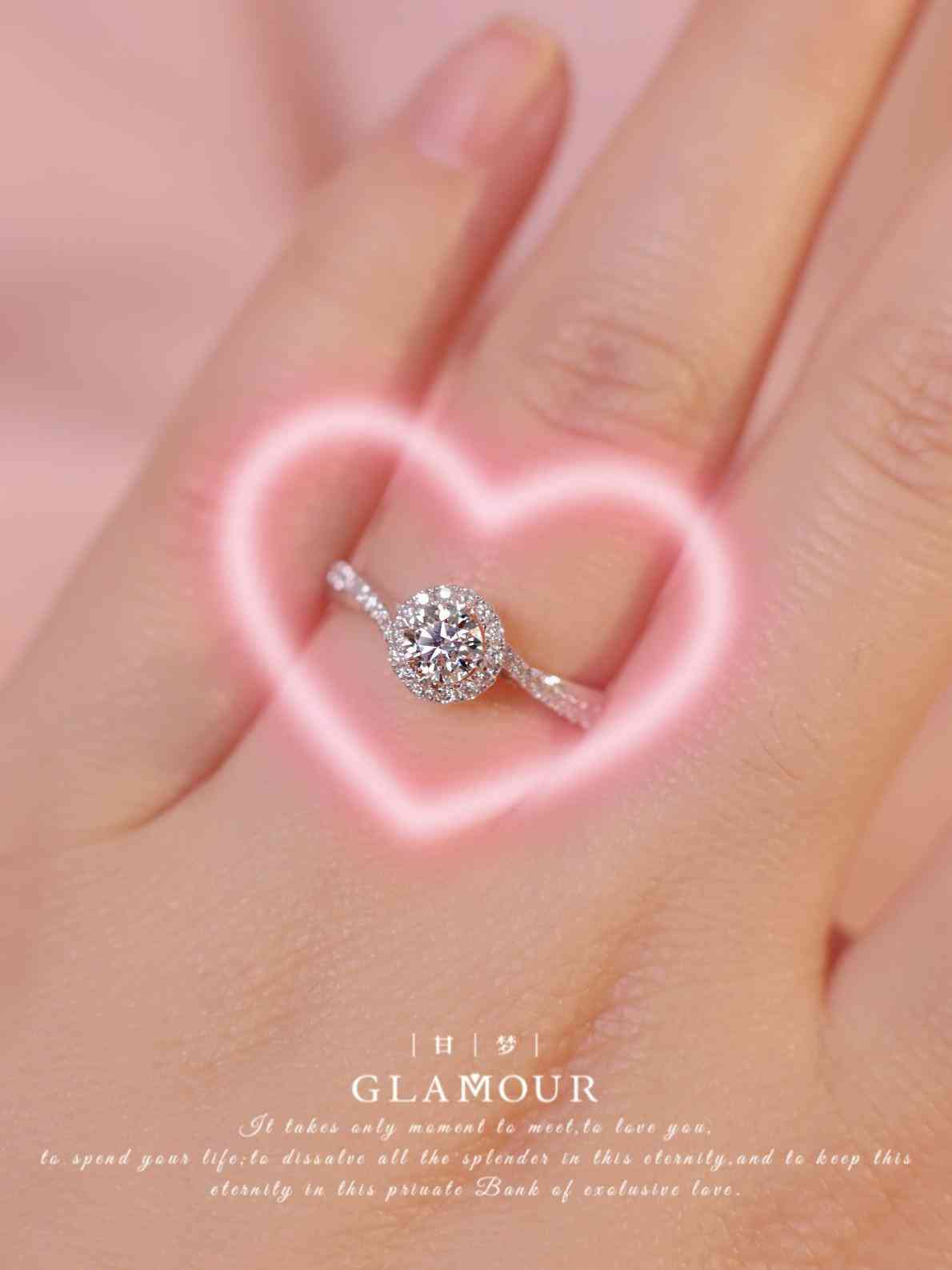 鉆石什么顏色級(jí)別最好(鉆石哪個(gè)顏色最貴)