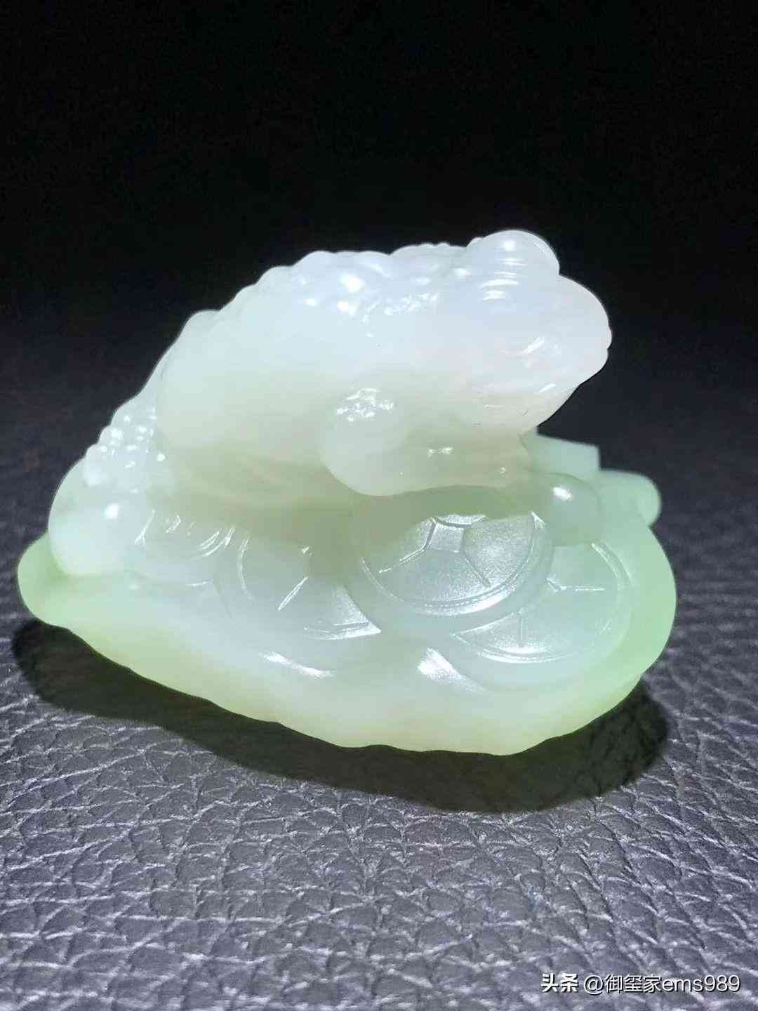 羊脂白玉手鐲市場(chǎng)價(jià)(和田玉羊脂白玉手鐲市場(chǎng)價(jià))