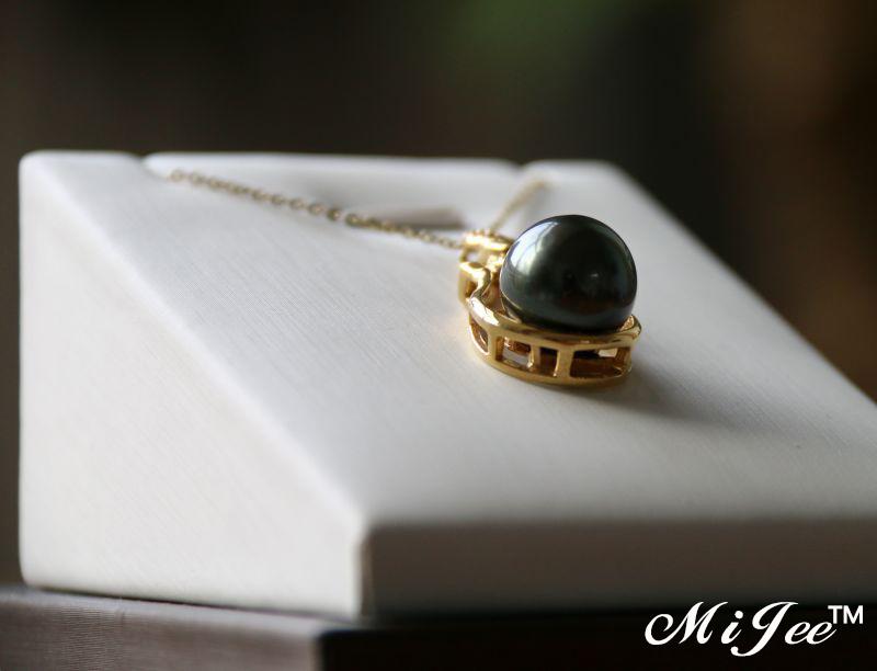 今年最流行的大溪地黑珍珠和14K金的完美結(jié)合，很美很耀眼