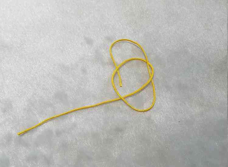 佛頭三通收尾打結(jié)方法(三通手串穿繩方法圖解)插圖5