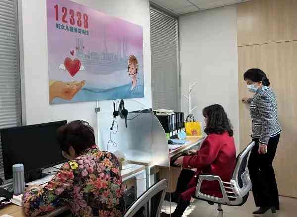 愛心化妝品投訴電話(化妝品店投訴電話)