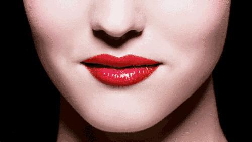 如何查懷孕是否能用化妝品(剛查出懷孕可以用化妝品嗎)