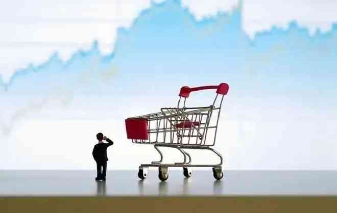 女生購買化妝品的決策過程(購買護(hù)膚品的決策過程)