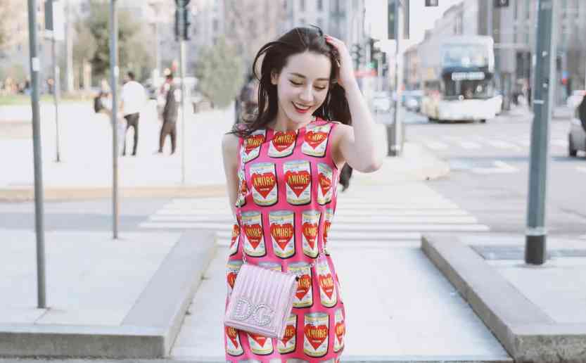 眼妝都需要化妝品嗎英語(眼妝用什么)