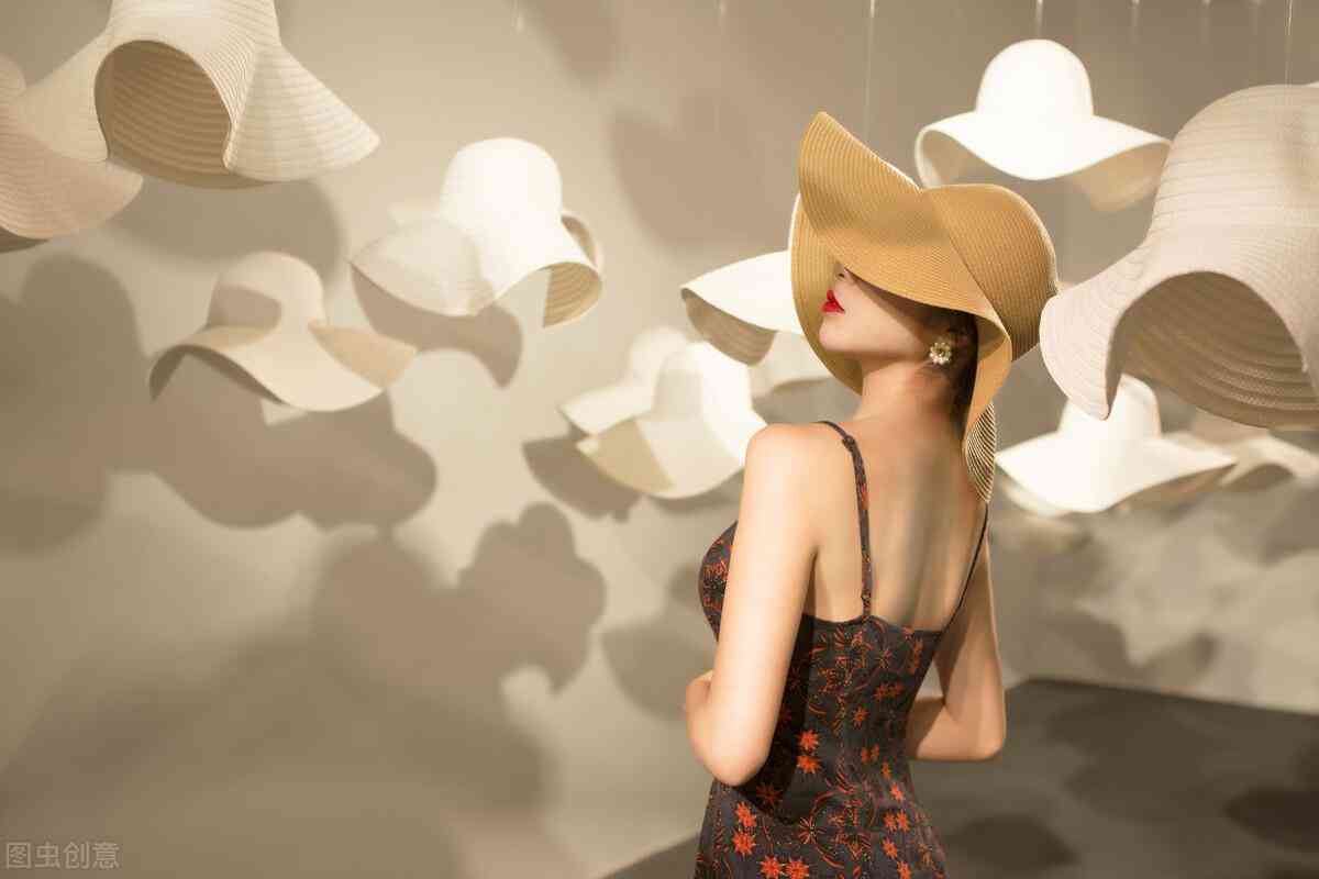 瘦削的臉怎么化妝品(化妝如何瘦臉)