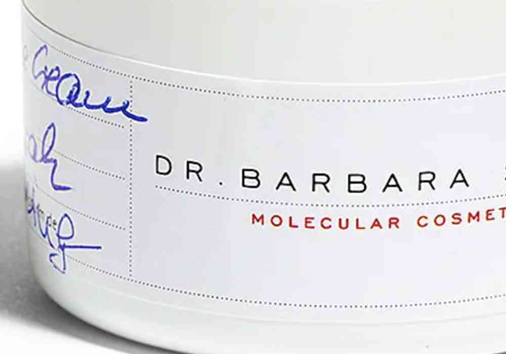 哥特式吸血鬼化妝品(吸血鬼護(hù)膚)插圖2