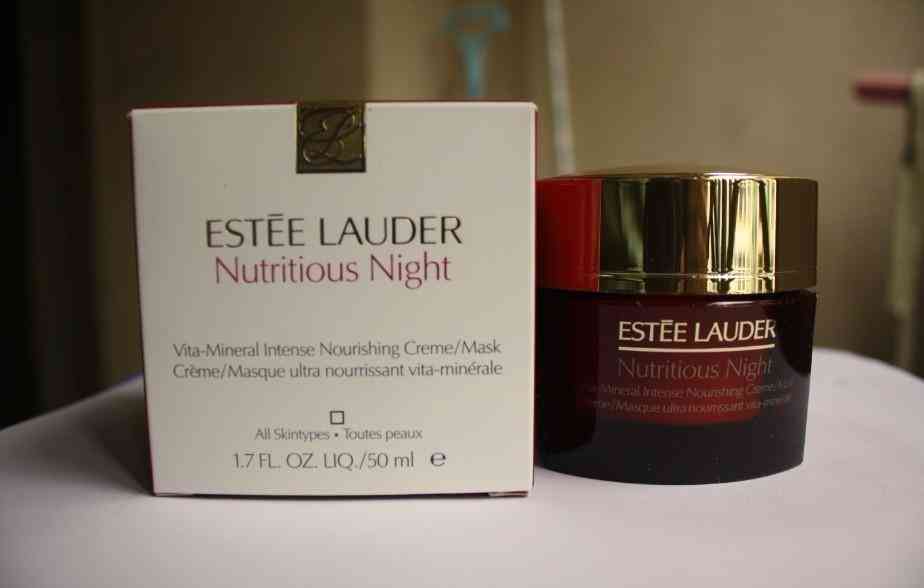 化妝品晚霜打開(kāi)咋缺了一點(diǎn)(化妝品晚霜打開(kāi)咋缺了一點(diǎn)呢)插圖1