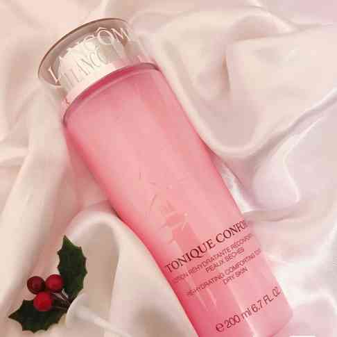 中性膚質(zhì)用怎樣的化妝品好(中性膚質(zhì)用怎樣的化妝品好呢)