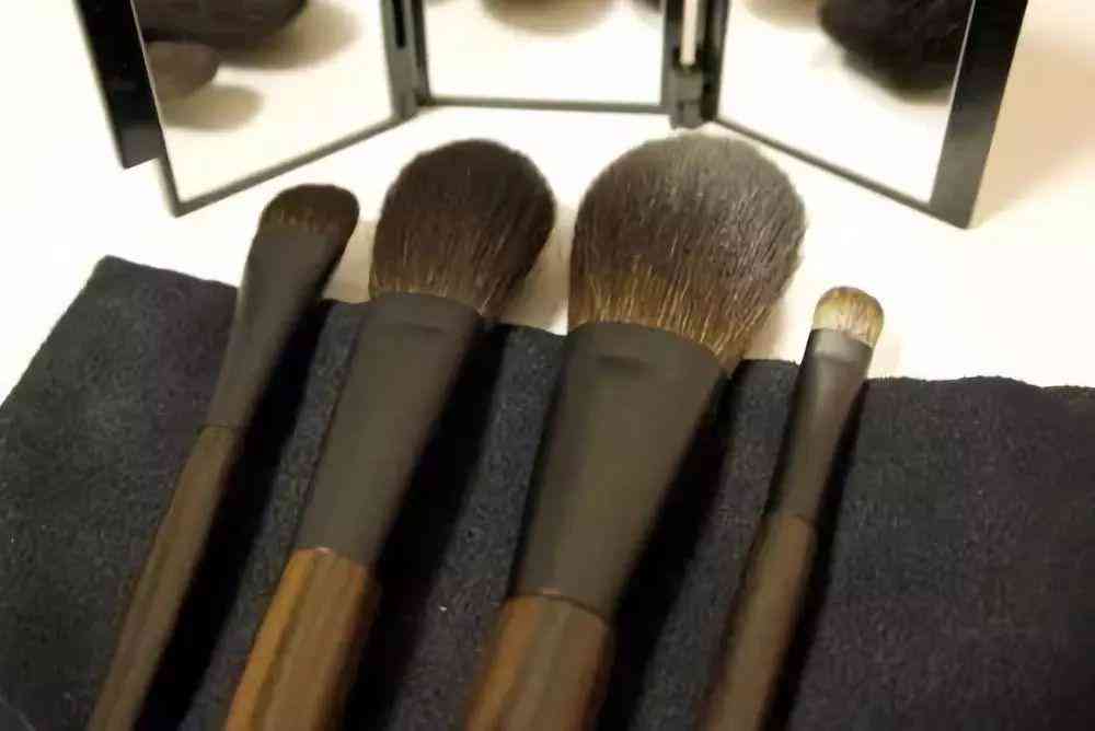 喬欣安利化妝品(喬欣身體護(hù)發(fā)素是什么牌子)插圖4