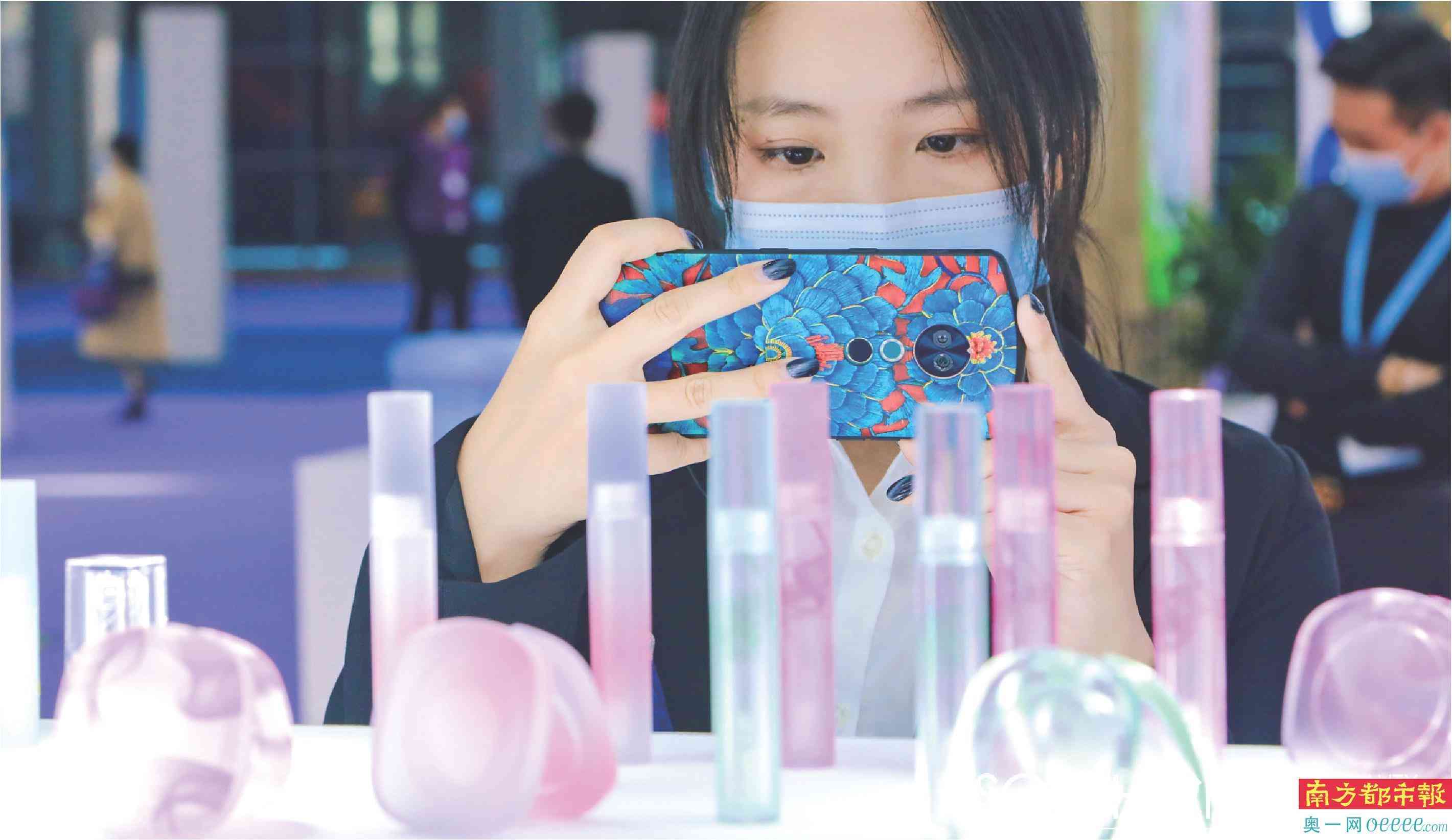 汕尾女士化妝品哪家好(關(guān)于新媒體的采訪問(wèn)題)