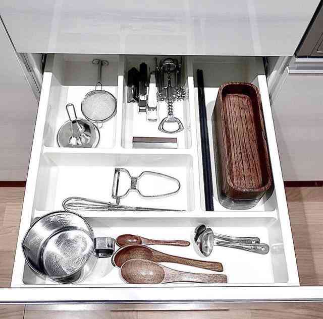 化妝品極簡收納盒圖片真實(收納盒化妝盒)插圖2