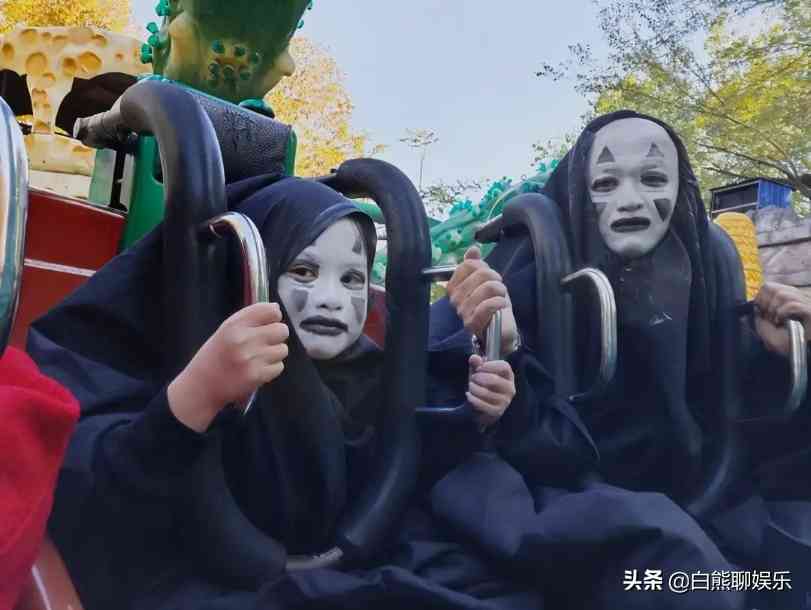 無臉男化妝品視頻(無臉男仿妝圖片)插圖3