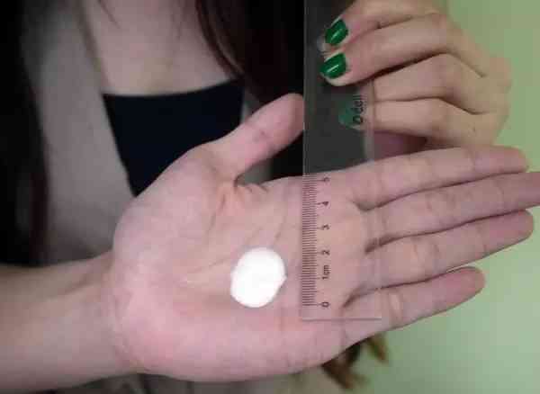 能不能用化妝品替代防曬霜(防曬霜能代替保濕霜嗎)插圖2