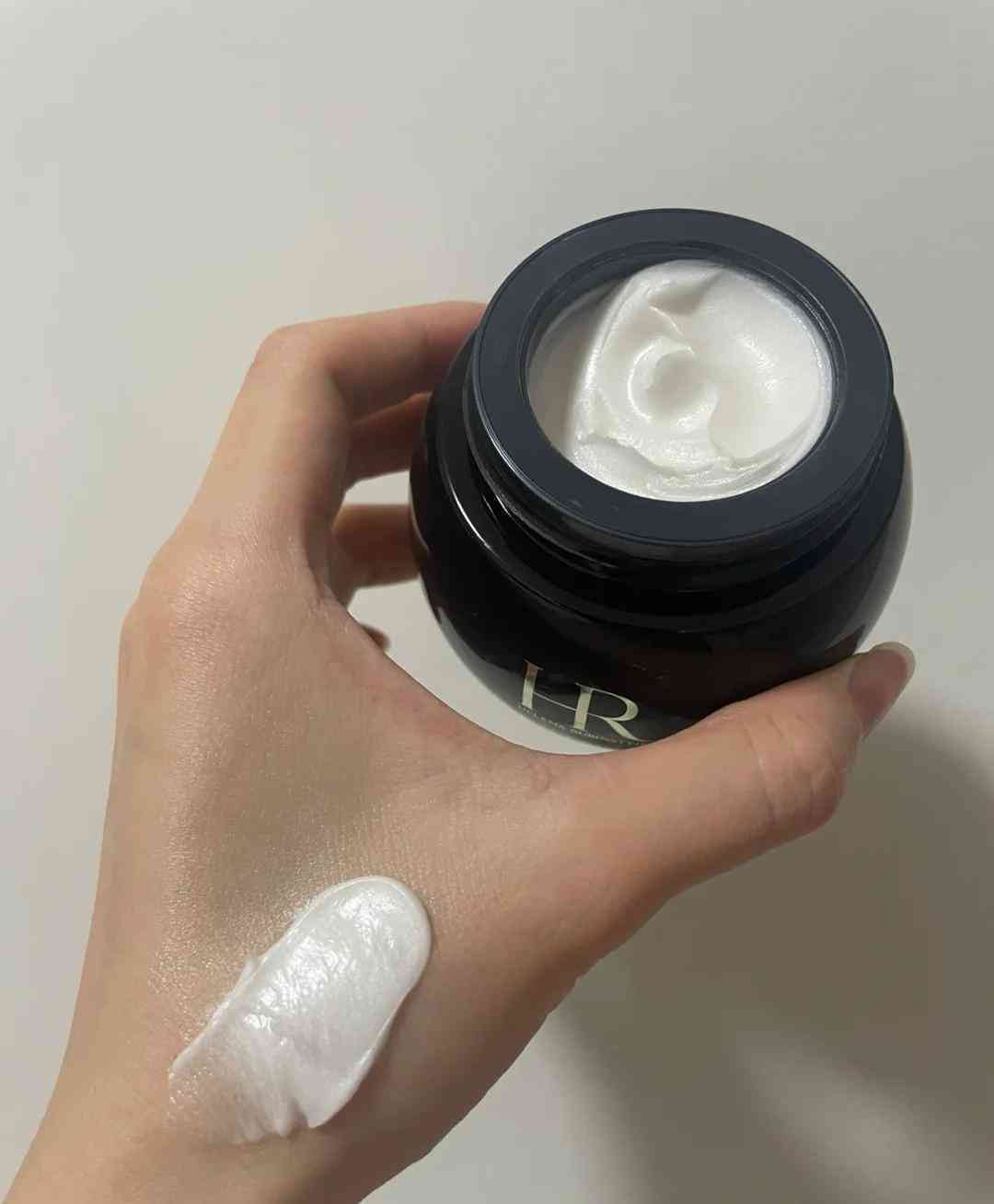 赫寶蓮娜化妝品怎么樣(赫蓮娜護膚品是哪個旗下)插圖4