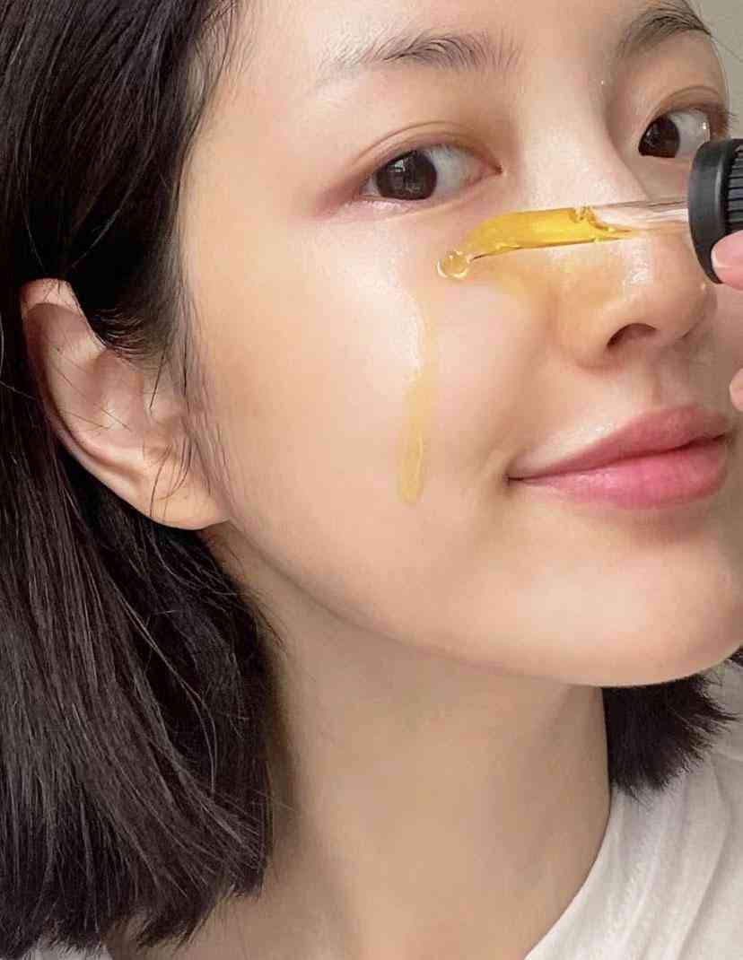 50歲用什么化妝品知乎(50歲開始用護(hù)膚品有用嗎用)插圖6