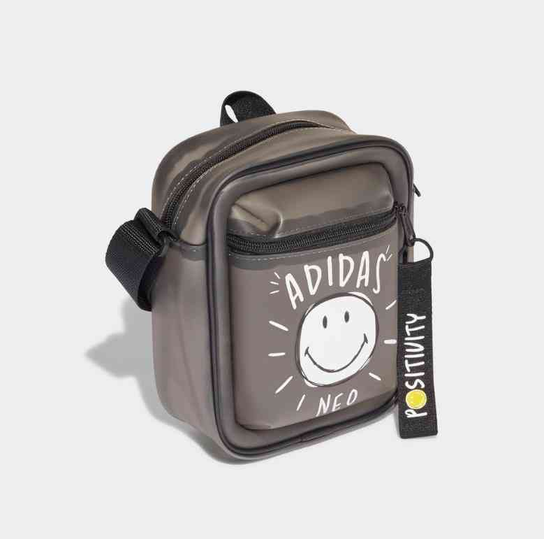 有個笑臉的化妝品(有個笑臉的化妝品牌子)插圖2