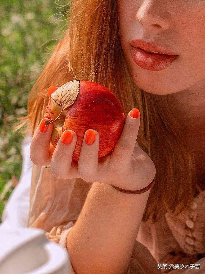 女生隨身用什么化妝品好看(女生用什么樣的化妝品比較好)插圖8